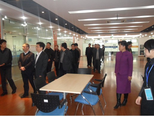 �Ϻ������Ӆ^(q��)�����YԴ��������Ͼ��I(l��ng)�����M�댍Ӗ�^(q��)ģ�湫˾